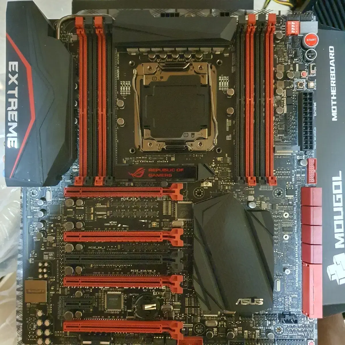 ASUS RAMPAGE V EXTREME  메인보드 x99